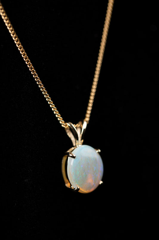 14k Yellow gold necklace with authentic Opal